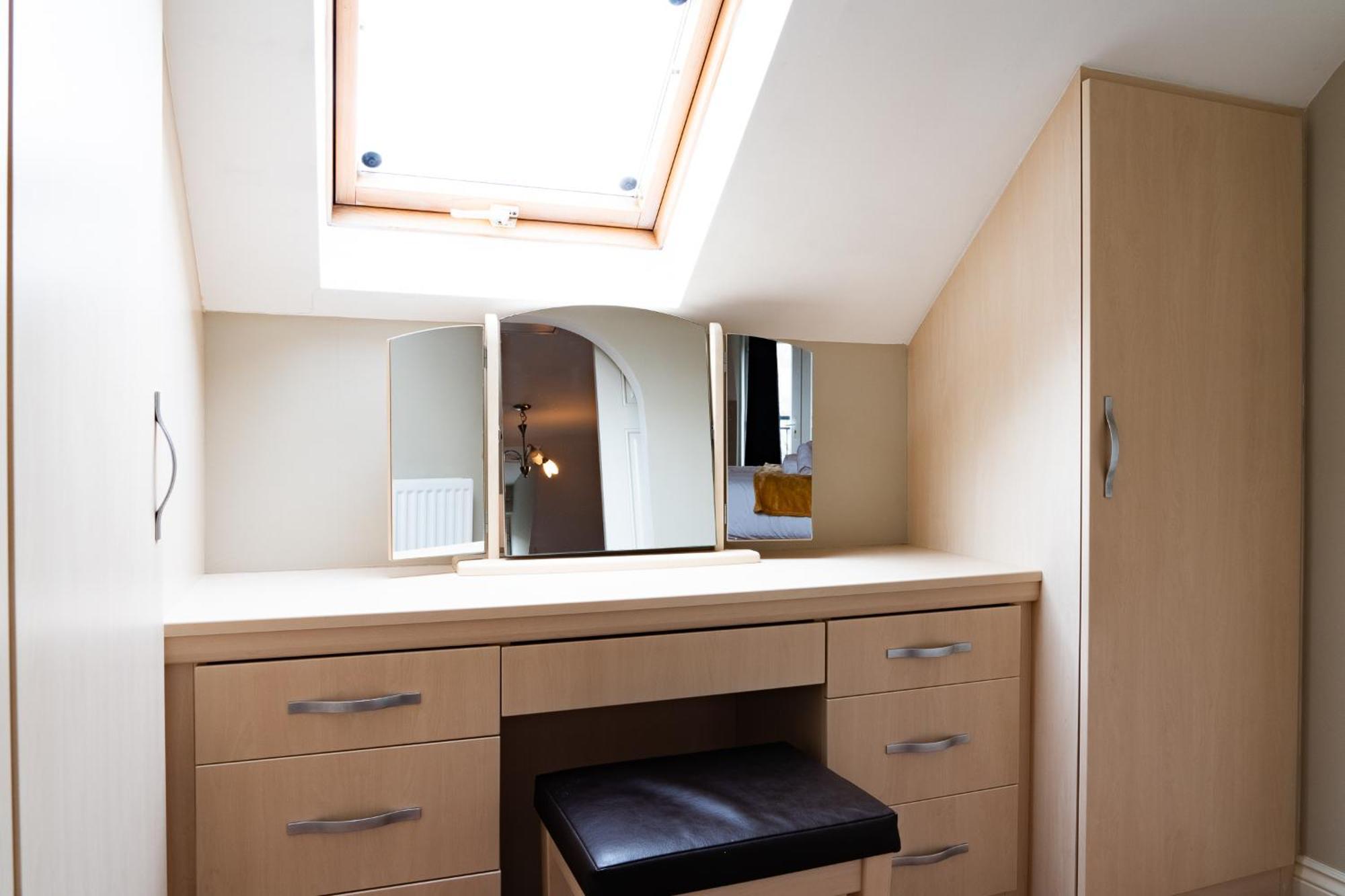 Entire 4 Bed Cosy Luxury Spacious House Huntingdon Exteriör bild