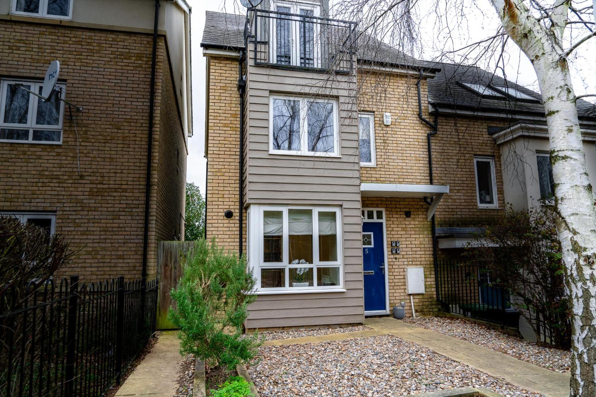 Entire 4 Bed Cosy Luxury Spacious House Huntingdon Exteriör bild